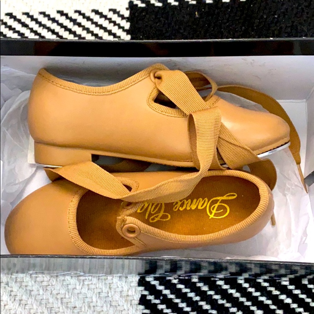 7.5 Girls toddler tap shoes